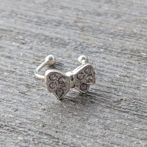 Tiny bow ear cuff